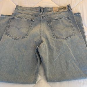 NWT Levi’s silver tab men’s jeans